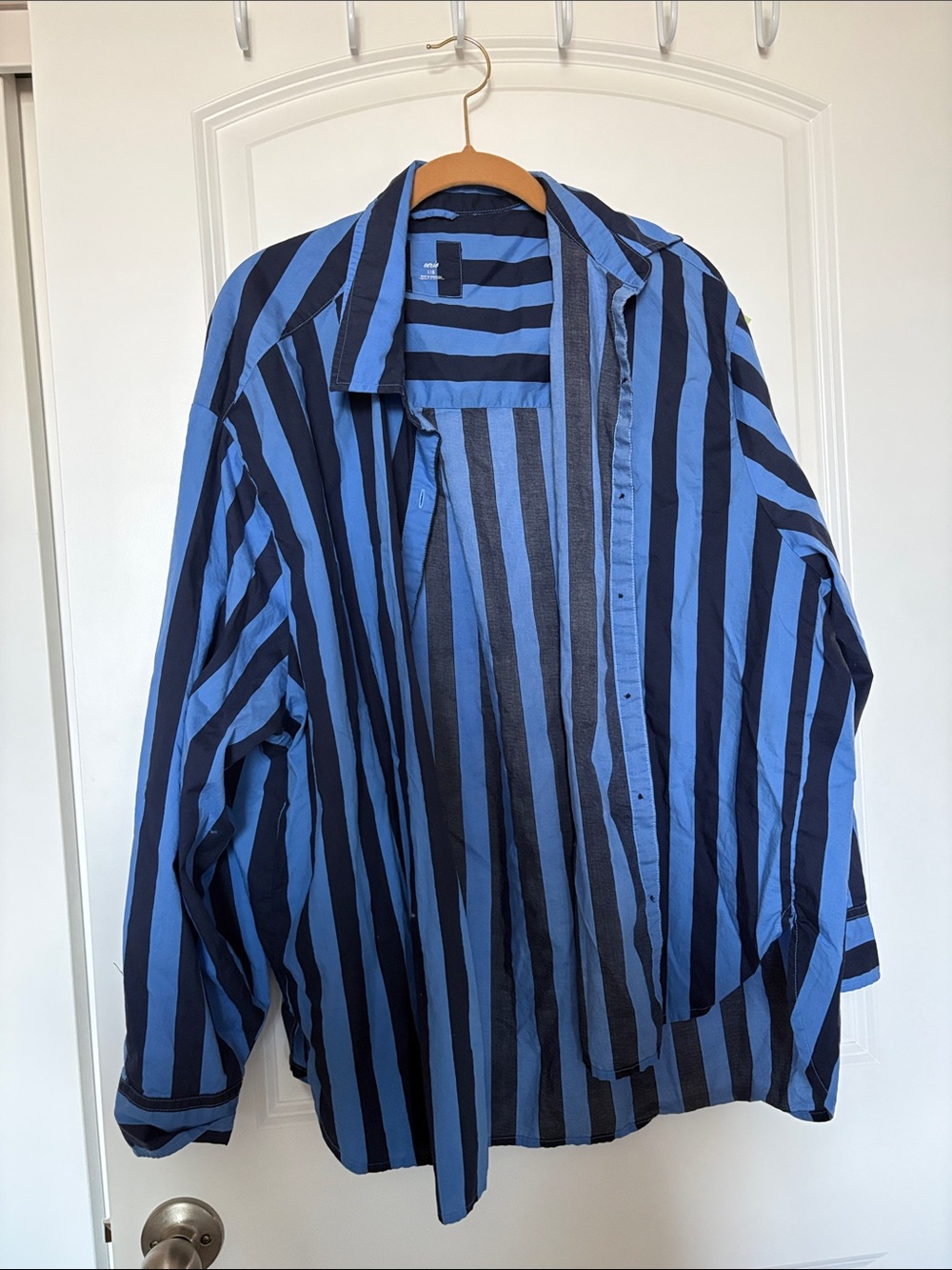 Aerie Good Day Blue Stripe Oversized Boxy Button Down Shirt Size Large - Picture 2 of 4